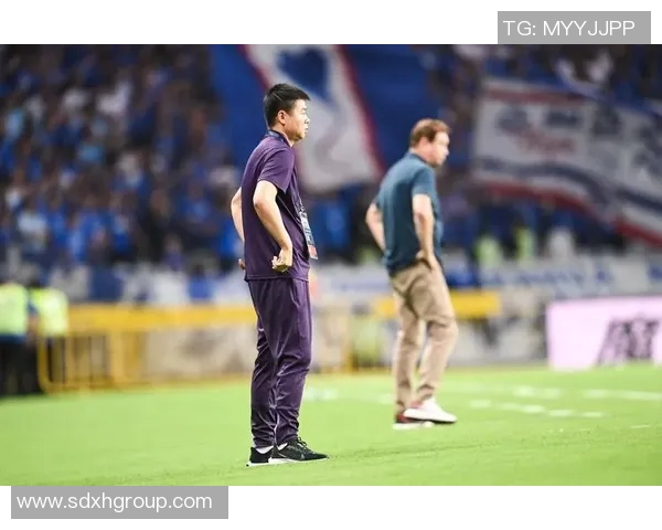 于根伟足球俱乐部收费政策解析及对青少年足球发展的影响探讨